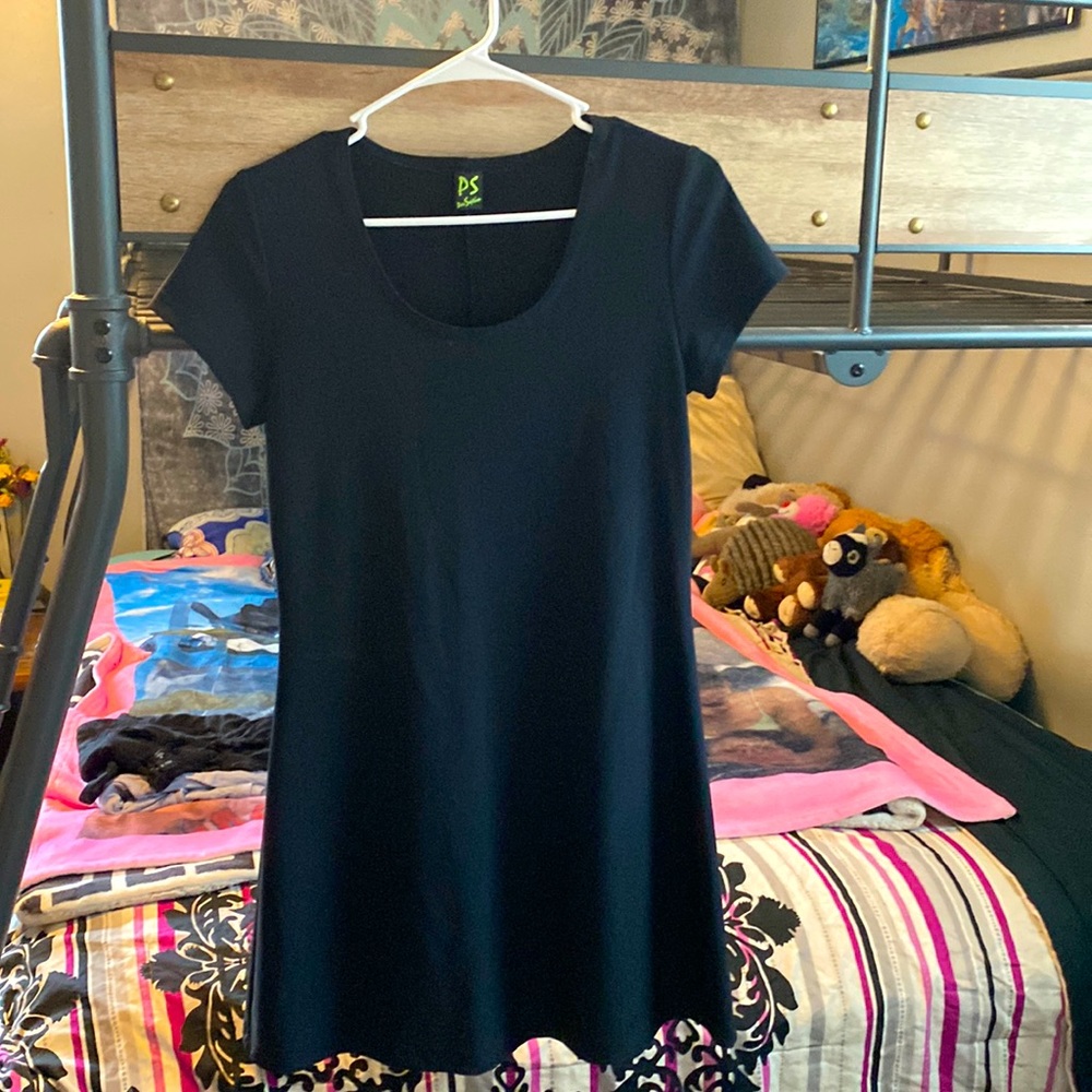 Brand is PS , size small, lose fitting formal/professional attire